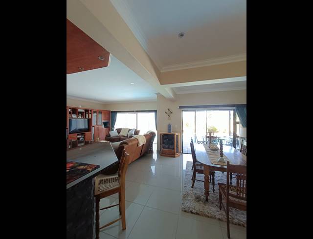 3 bed property for sale in GEORGE